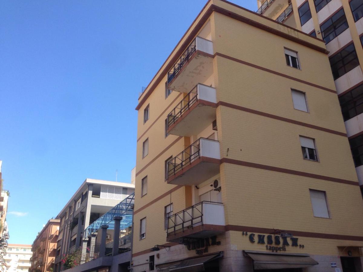 Molly & Luna Bed & Breakfast Cagliari Dış mekan fotoğraf